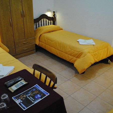 Hotel Romi Colonia del Sacramento Extérieur photo